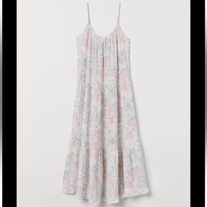 H&M Crinkled Cotton Floral Dress